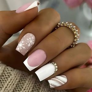 Press-On Nails with Adhesives Jelly Tabs